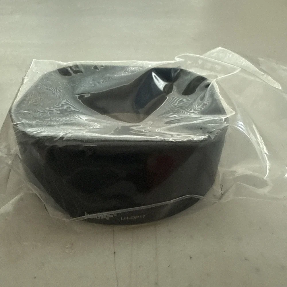 Haoge LH-OP17 Lens Hood for Olympus M.ZUIKO ED 17mm f/1.2 PRO Lens 17MM F1.2